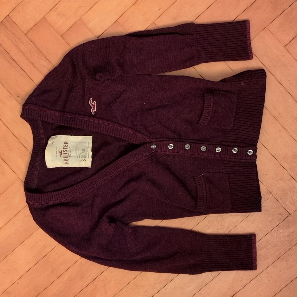Hollister burgundy 3/4 length sleeve crop cardigan size S